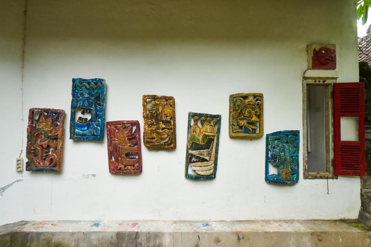 Rumah Paros & Gallery 苏卡瓦提 外观 照片